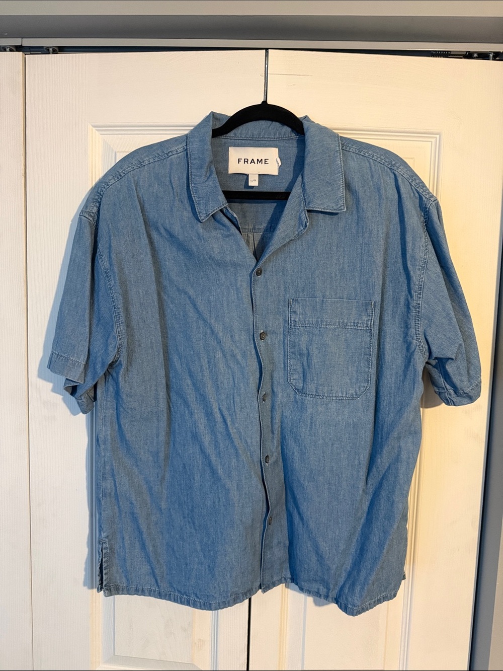 Frame Denim Men's Light Blue Denim Short-Sleeve Shirt